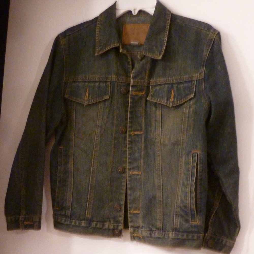 OLD NAVY boys Blue Jean denim truckers jacket Sz L